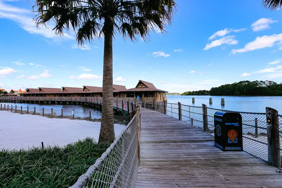 Polynesian Villas: Tropical Paradise